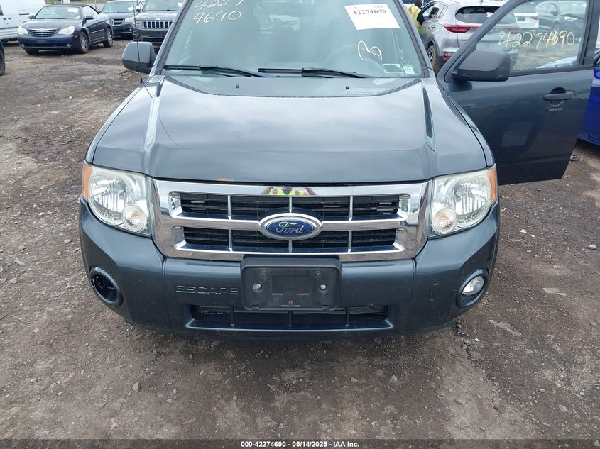 2008 FORD ESCAPE VIN: 1FMCU93148KE82462