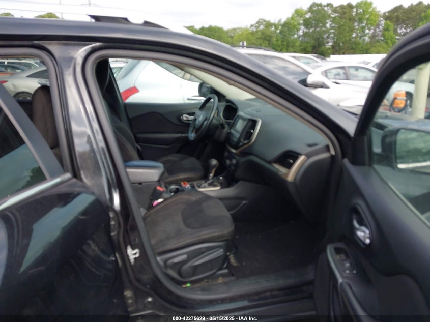 2015 JEEP CHEROKEE VIN: 1C4PJMCB0FW538459