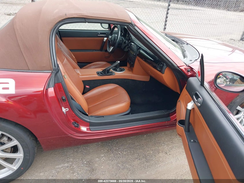 2006 MAZDA MX-5 MIATA VIN: JM1NC25F260111776