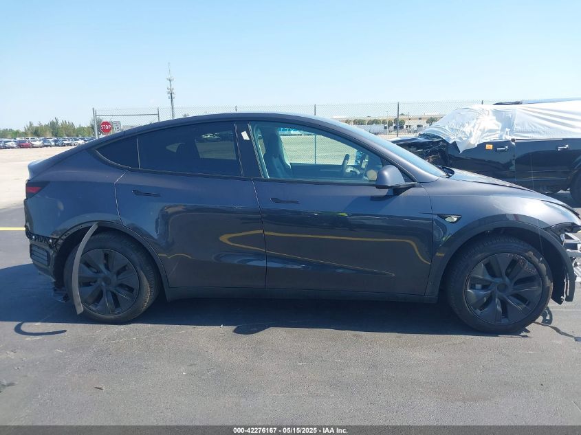 2025 Tesla Model Y - 7SAYGDED8SA371543