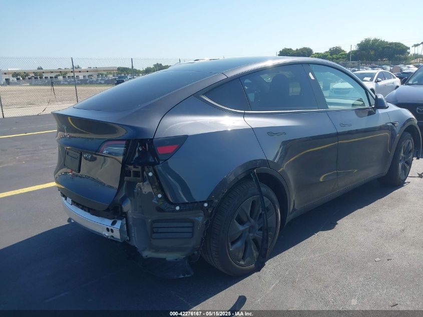 2025 Tesla Model Y - 7SAYGDED8SA371543