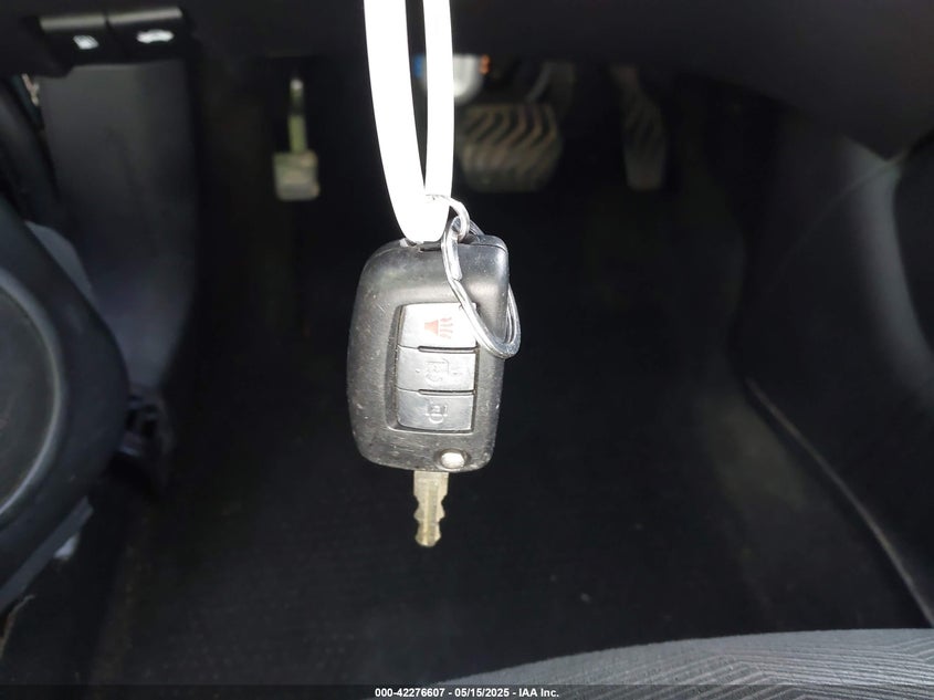 2016 NISSAN ROGUE S/SL/SV - 5N1AT2MT7GC813481