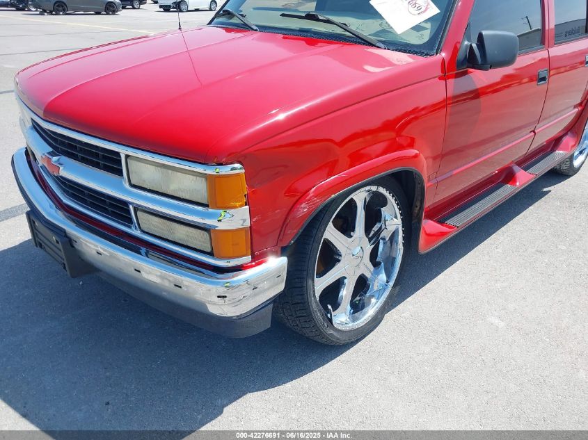 1999 Chevrolet Suburban 1500 VIN: 1GBEC16R9XJ502717 Lot: 42276691