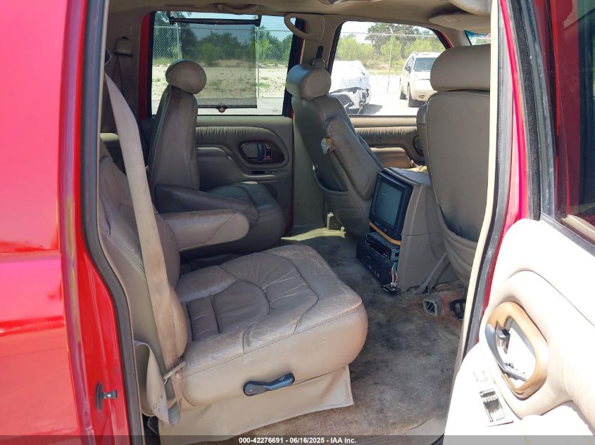1999 Chevrolet Suburban 1500 VIN: 1GBEC16R9XJ502717 Lot: 42276691