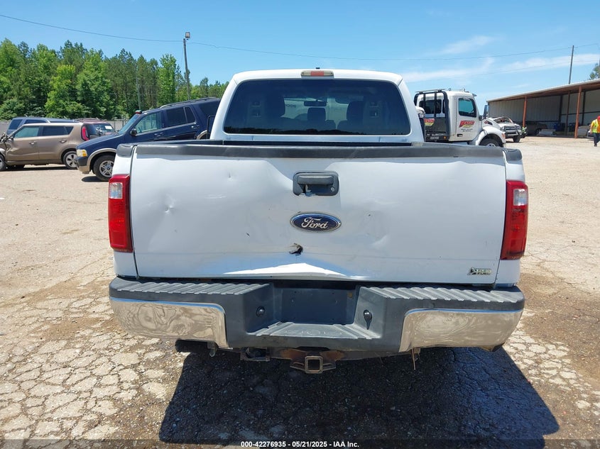 2011 FORD F-250 VIN: 1FT7X2B66BEB10807