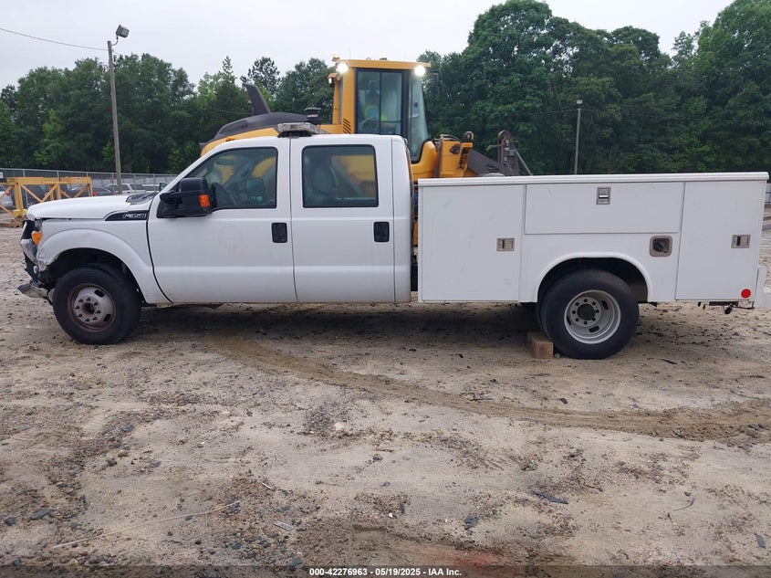 2012 Ford F-350 Chassis Xl VIN: 1FD8W3G61CEA30379 Lot: 42276963