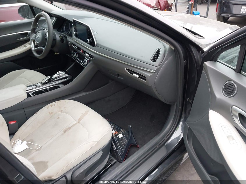2022 HYUNDAI SONATA VIN: KMHL64JA4NA186939