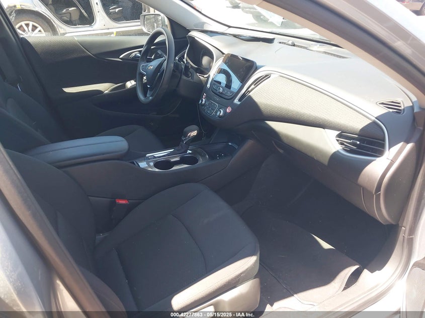 2025 CHEVROLET MALIBU VIN: 1G1ZD5ST5SF156074