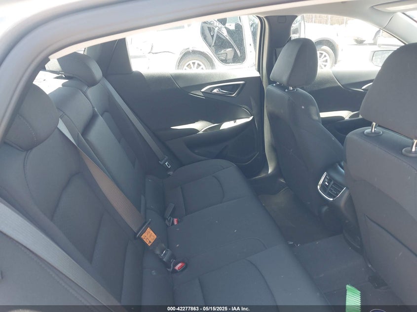 2025 CHEVROLET MALIBU VIN: 1G1ZD5ST5SF156074