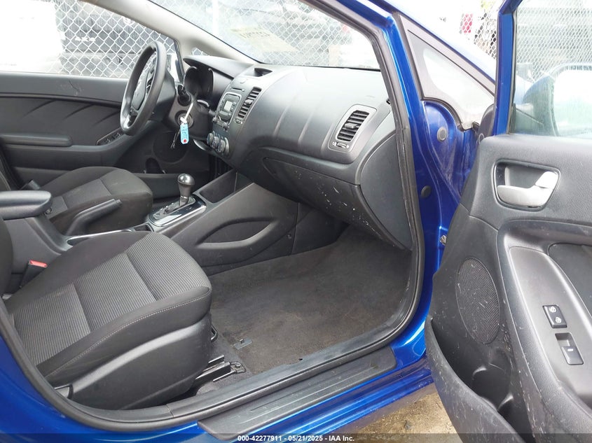 2017 KIA FORTE LX - 3KPFK4A77HE047522