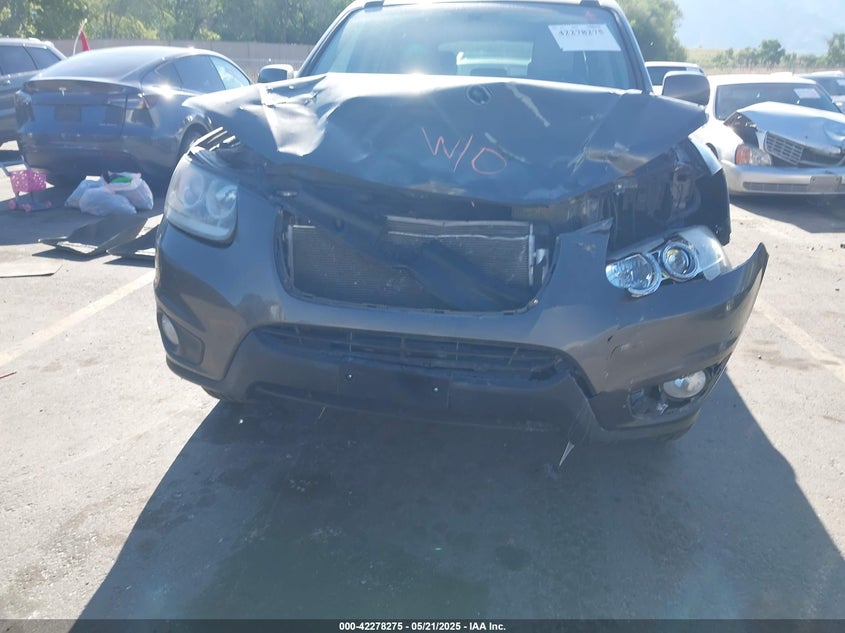 2012 HYUNDAI SANTA FE VIN: 5XYZK4AG1CG136687