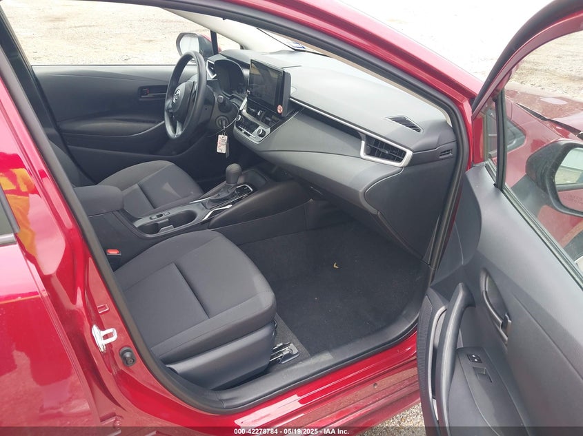 2025 TOYOTA COROLLA VIN: 5YFB4MDE4SP250862