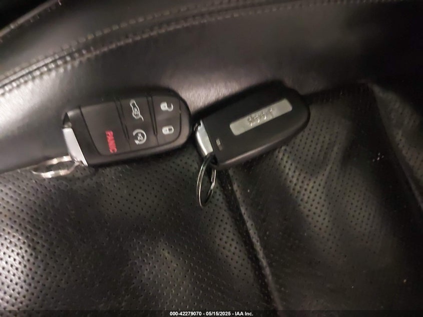 2015 JEEP GRAND CHEROKEE VIN: 1C4RJFCGXFC853741