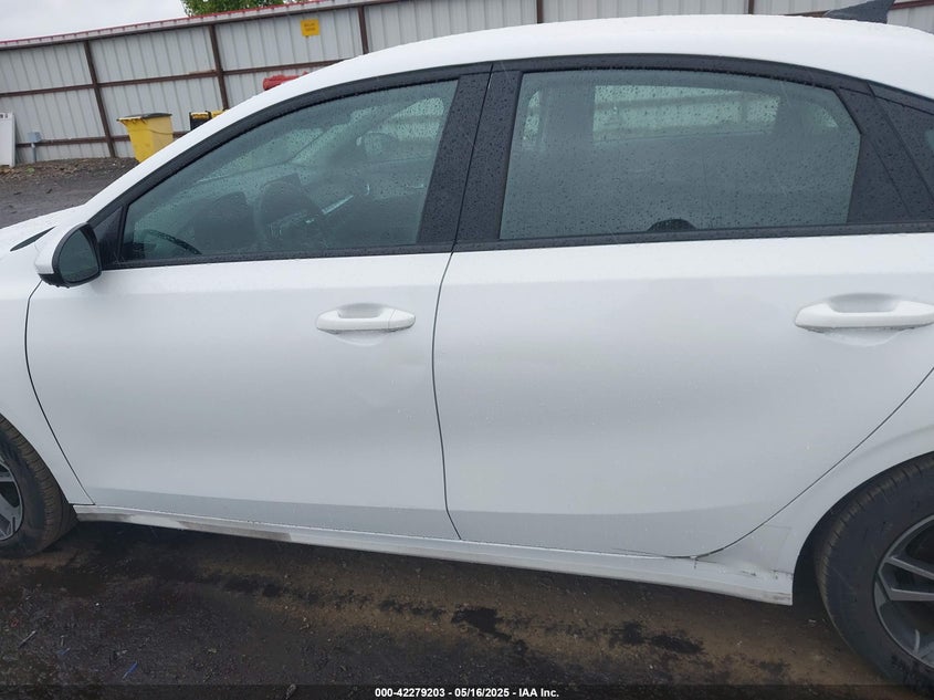 2024 KIA FORTE LX/LXS - 3KPF24AD3RE771831