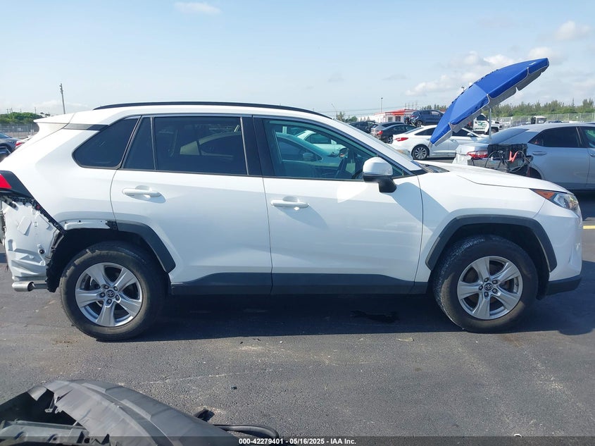 2019 TOYOTA RAV4 XLE - 2T3W1RFV6KW013977