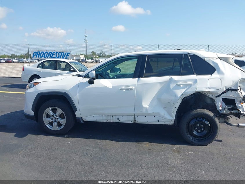 2019 TOYOTA RAV4 XLE - 2T3W1RFV6KW013977
