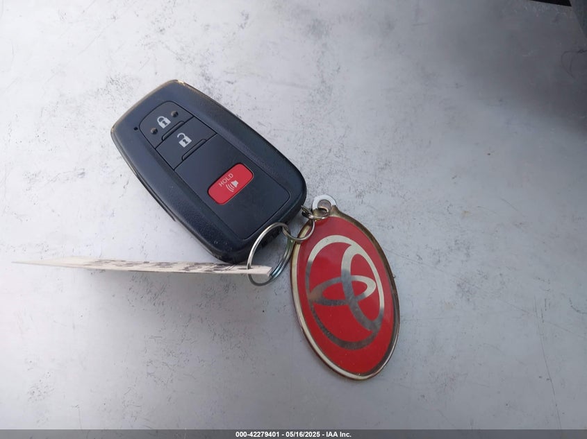 2019 TOYOTA RAV4 XLE - 2T3W1RFV6KW013977