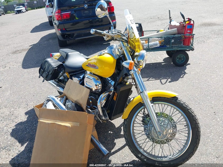 2002 HONDA VT750 DC - JH2RC440X2M613200