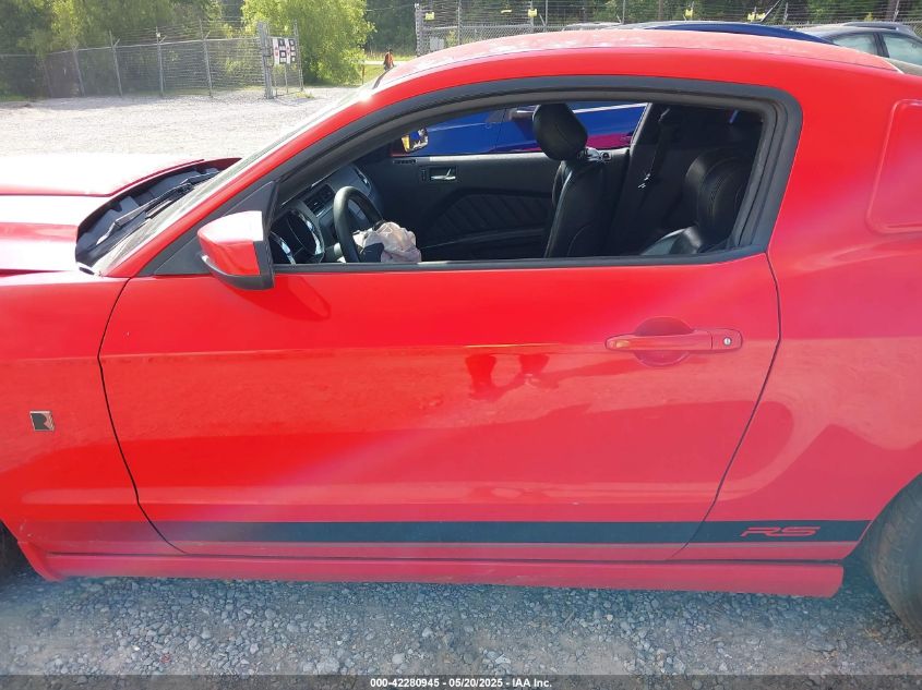 2013 Ford Mustang V6 Premium VIN: 1ZVBP8AM7D5246621 Lot: 42280945