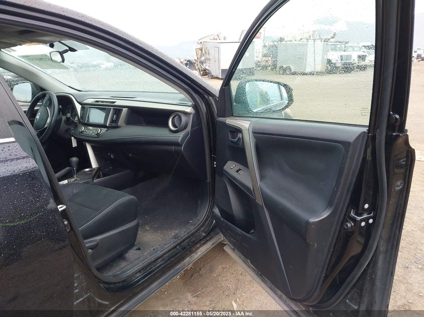 2015 TOYOTA RAV4 VIN: 2T3RFREVXFW291478