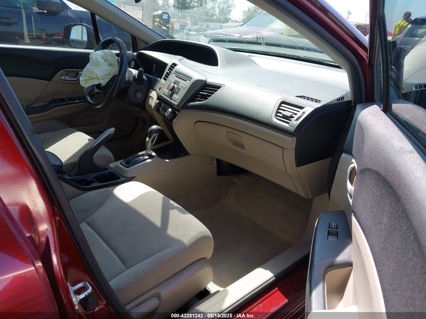2012 HONDA CIVIC VIN: 2HGFB2F51CH565300