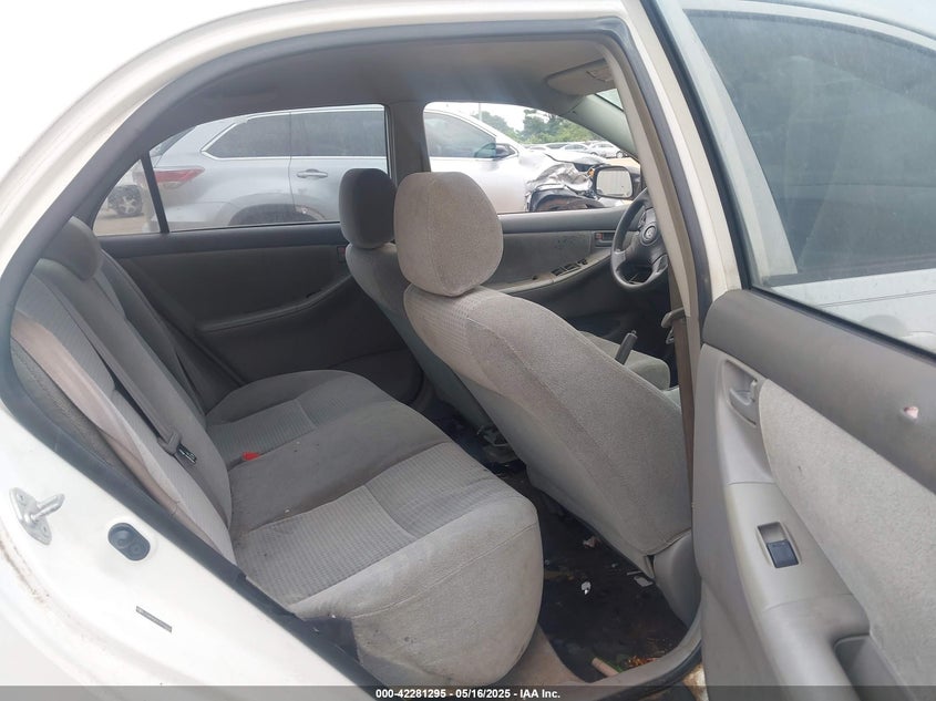 2007 TOYOTA COROLLA VIN: JTDBR32E570106026