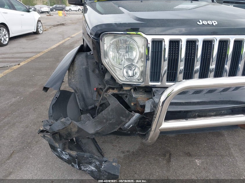2008 JEEP LIBERTY VIN: 1J8GN58KX8W194623