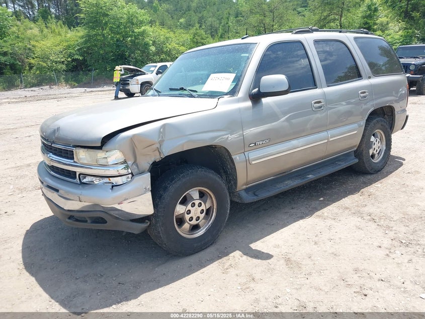 1GNEC13Z42J343184 2002 CHEVROLET TAHOE photo no. 2