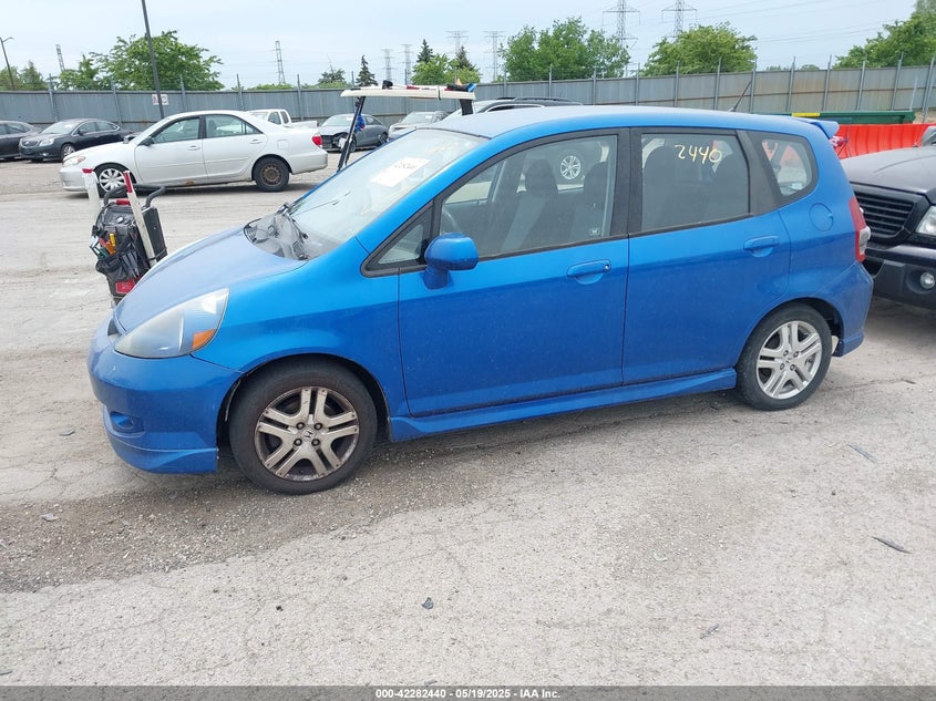 2008 HONDA FIT VIN: JHMGD37698S033706