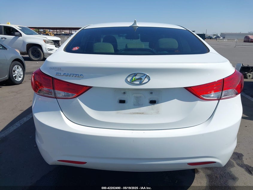 2013 HYUNDAI ELANTRA VIN: 5NPDH4AE5DH162064