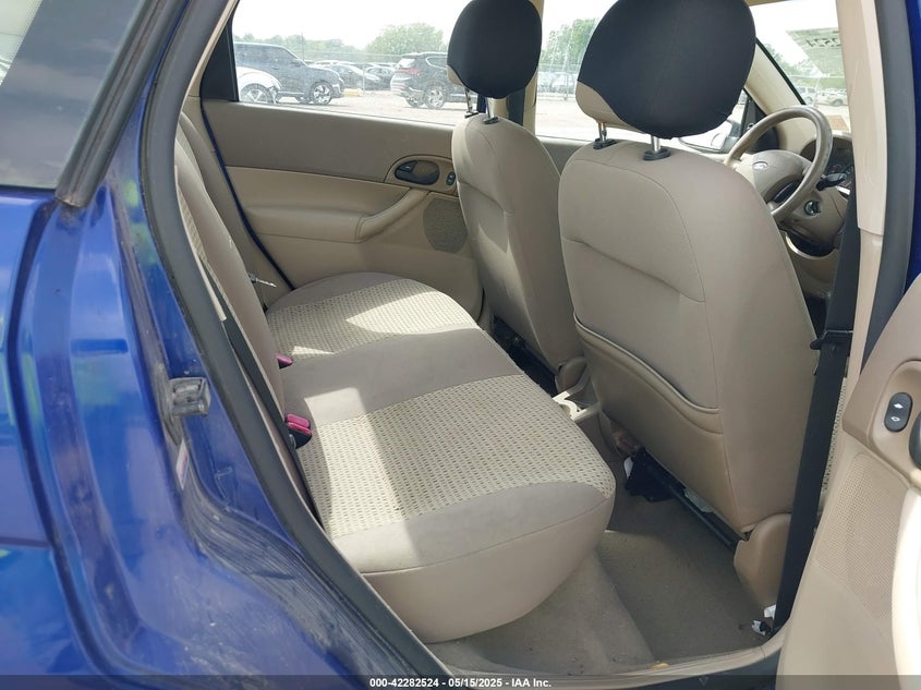2006 FORD FOCUS VIN: 1FAFP34N66W121429