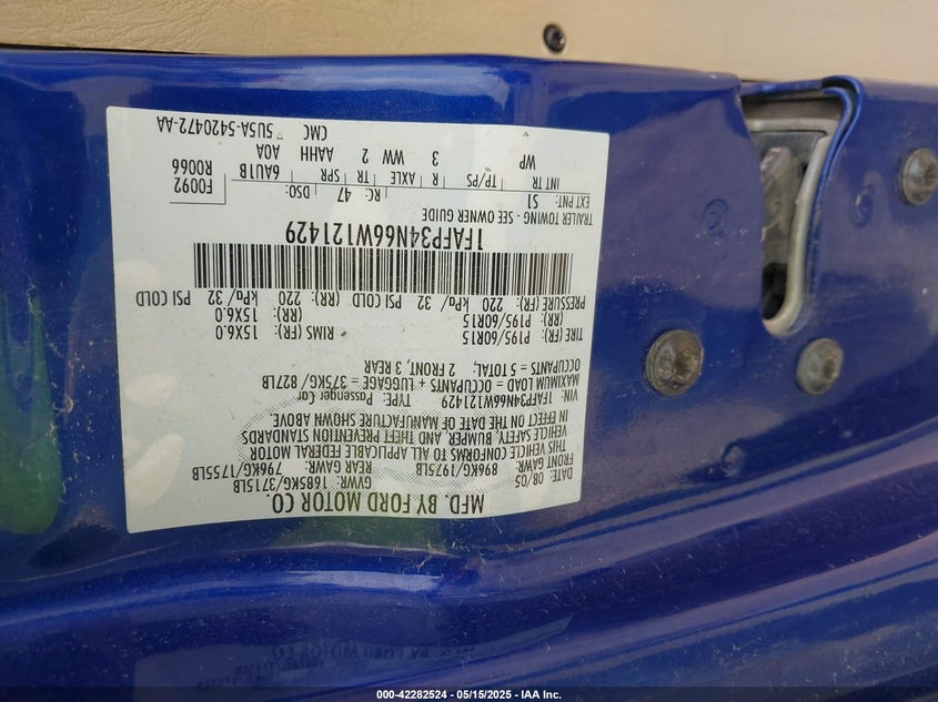 2006 FORD FOCUS VIN: 1FAFP34N66W121429