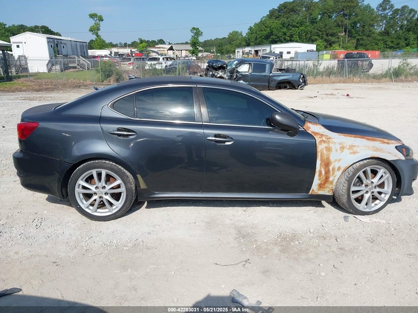 2009 LEXUS IS 250 VIN: JTHBK262772047403