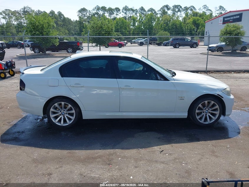 2011 BMW 328 VIN: WBAPK5G59BNN79936