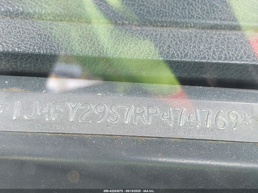 1994 Jeep Wrangler VIN: 1J4EY29S7PPA74769 Lot: 42283575