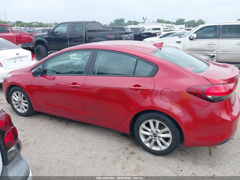 2017 KIA FORTE S - 3KPFL4A77HE035741