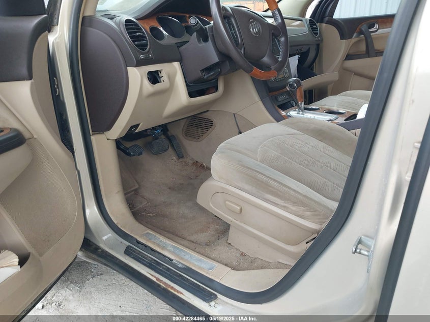 2008 BUICK ENCLAVE VIN: 5GAER13748J108980