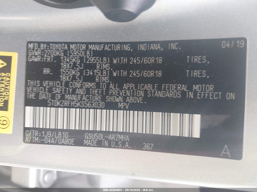 2019 TOYOTA HIGHLANDER XLE - 5TDKZRFH5KS563030