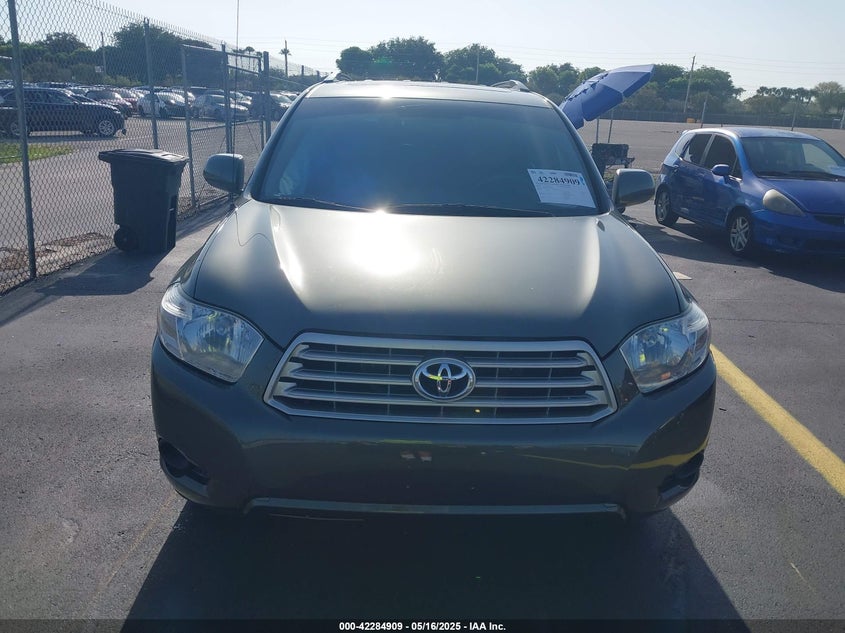 2010 TOYOTA HIGHLANDER VIN: 5TDZK3EH0AS002489