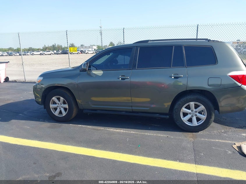 2010 TOYOTA HIGHLANDER VIN: 5TDZK3EH0AS002489