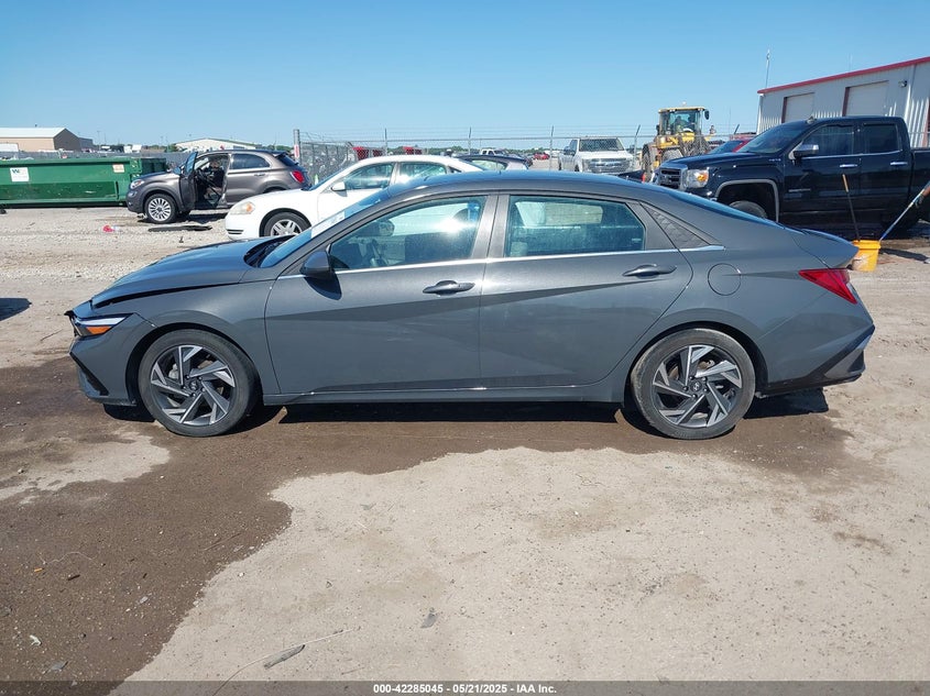 2024 HYUNDAI ELANTRA SEL - KMHLS4DG2RU724506