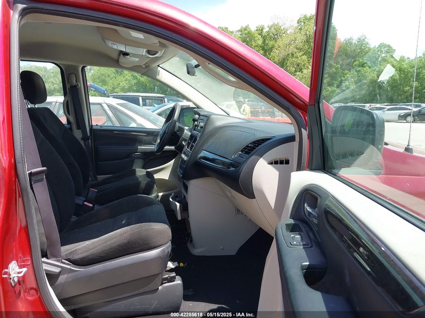 2016 DODGE GRAND CARAVAN AMERICAN VALUE PKG - 2C4RDGBG3GR251805