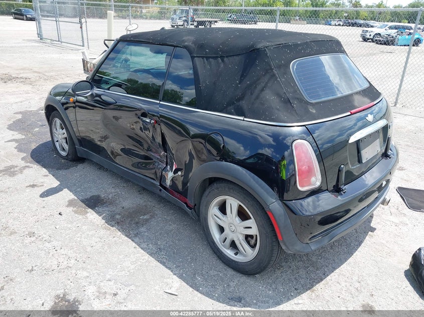 2006 MINI COOPER VIN: WMWRF33566TG15464