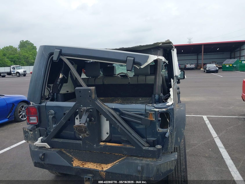 2008 JEEP WRANGLER / VIN: 1J4GA39178L570624