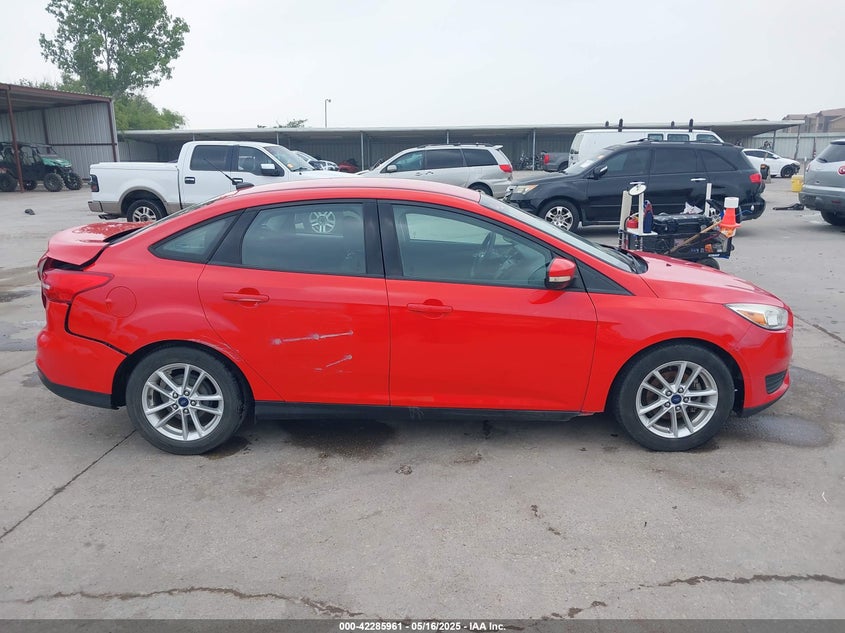 2015 FORD FOCUS SE - 1FADP3F25FL205673