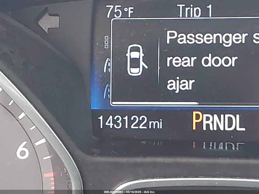 2015 FORD FOCUS SE - 1FADP3F25FL205673