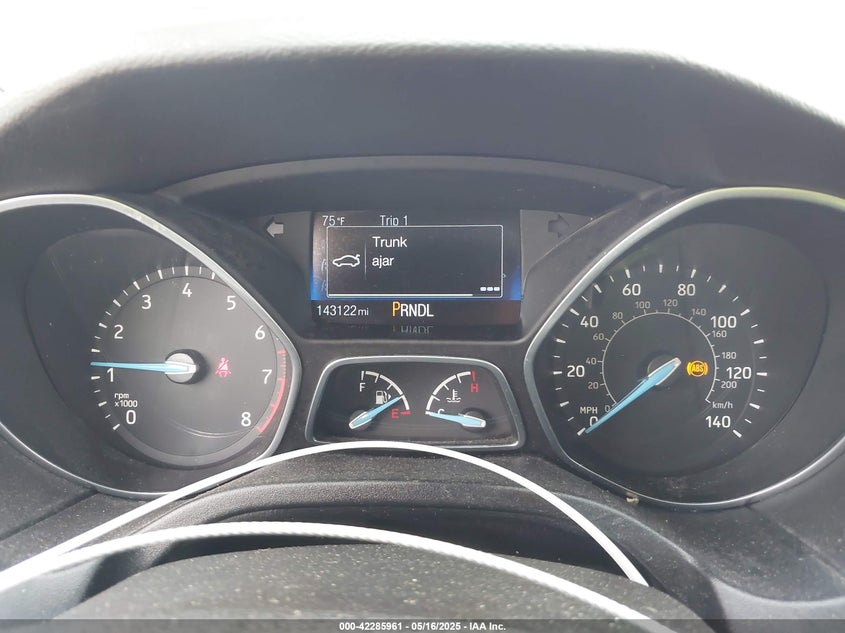 2015 FORD FOCUS SE - 1FADP3F25FL205673