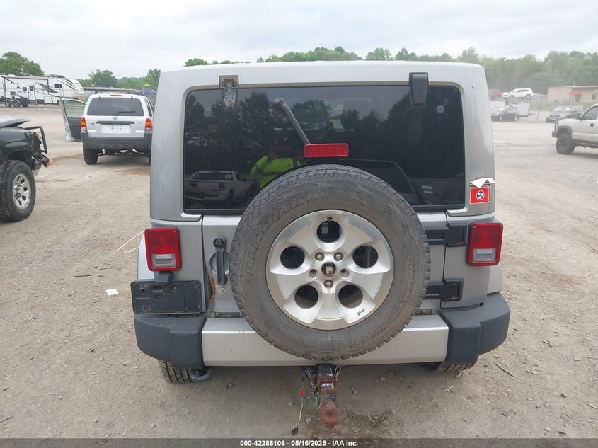 2013 JEEP WRANGLER UNLIMITED SAHARA - 1C4BJWEG5DL604517