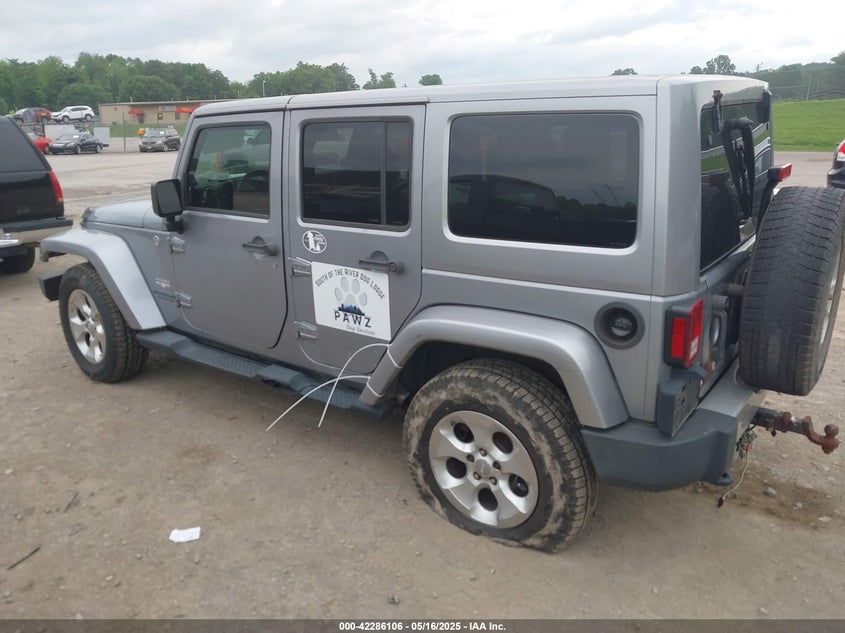 2013 JEEP WRANGLER UNLIMITED SAHARA - 1C4BJWEG5DL604517