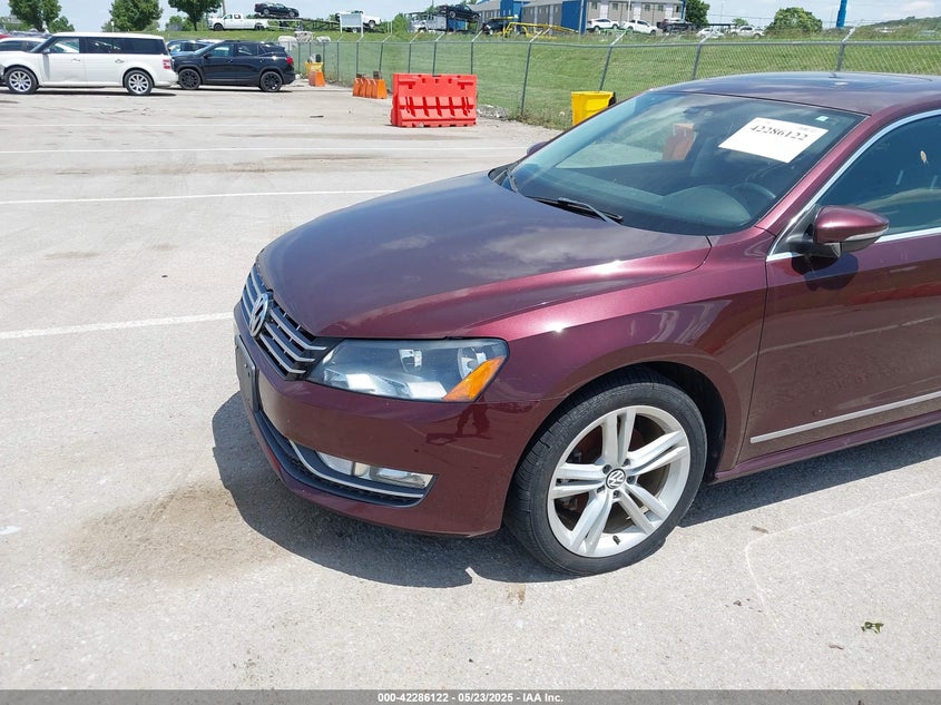 2012 VOLKSWAGEN PASSAT VIN: 1VWCN7A30CC054575